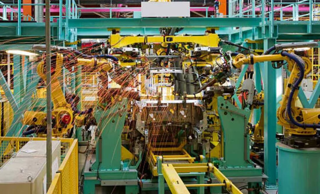 El déficit de trabajadores en la industria maquiladora de exportación alcanzó solo en la zona de baja California alrededor de 10 mil empleados. Foto: iStock