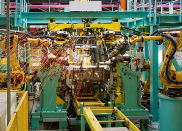 Advierten déficit de trabajadores en manufactura y fundición en México; buscan instruir a universitarios para sumarlos al sector industrial