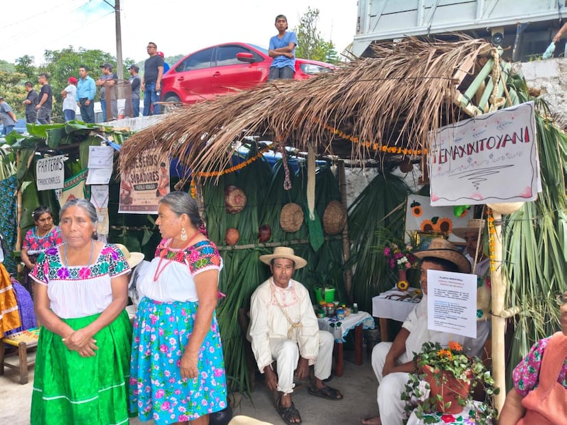 En Pueblo Hidalgo, Tlanchinol, conmemoraron el Día Internacional de los Pueblos Indígenas, este nueve de agosto, con la finalidad de preservar los rituales ancestrales de siembra, garantizar la fertilidad de los campos y la abundancia de las cosechas I Foto: Especial