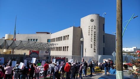 Simpatizantes del ex alcalde de Progreso se manifestaron en el PJF