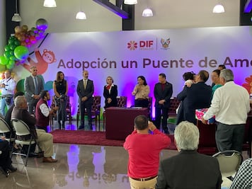Dan un hogar a cuatro niñas y niños; DIFH busca agilizar las adopciones con reforma