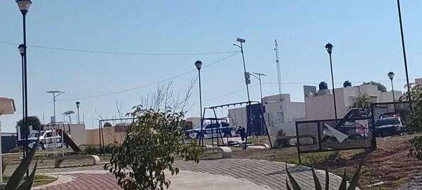 Hospitalizan a policía municipal de Tizayuca tras desvanecerse en punto de vigilancia 