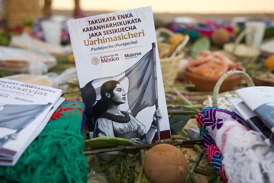 Twitter: Citlalli Hernández Mor