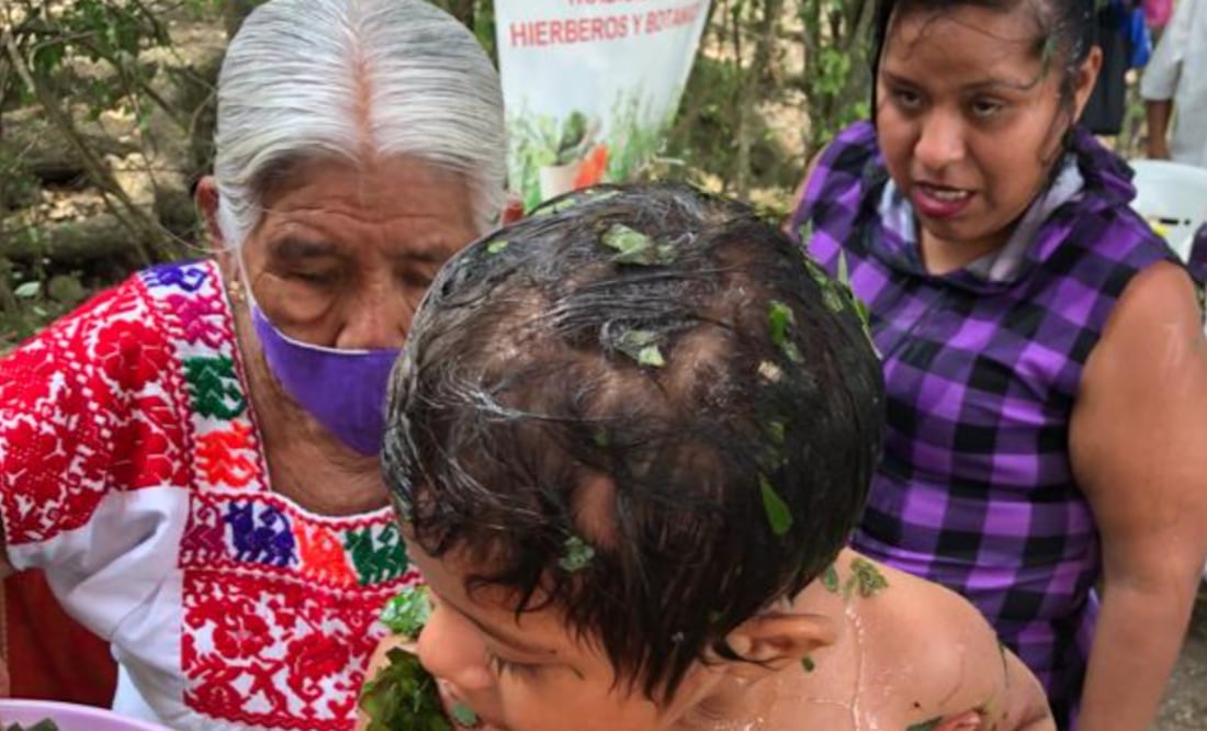 En la Huasteca Hidalguense, el 90 por ciento de las mujeres indígenas en estado de gestación hacen uso de las parteras tradicionales I Foto: Especial