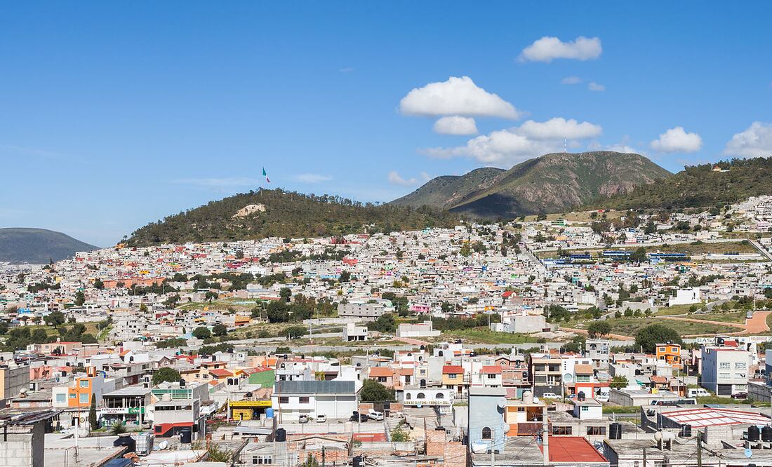 Los terrenos irregulares fueron adquiridos a bajo precio, precisamente por no contar con la documentación que les dé certeza jurídica | Foto: Wikimedia Commons