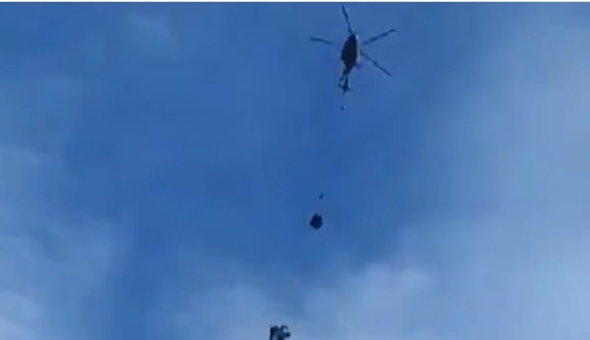 Muere cadete de infantería de la Marina al no abrir su paracaídas. Foto: Captura