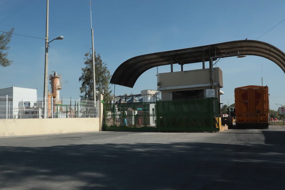 Para reducir los índices de contaminación en la industria, diputados aprobaron modificaciones en la Ley de Procesos Productivos Eficientes del Estado de Hidalgo Foto: Luis Soriano