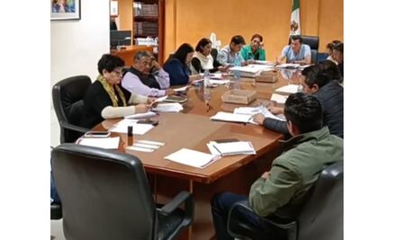Regidores de San Salvador piden aclarar sus percepciones económicas