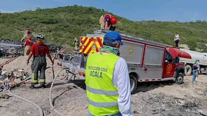 Sofocan incendio en relleno sanitario de Jacala tras más de 30 horas
