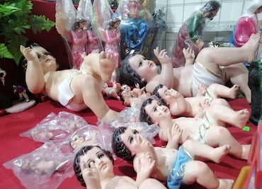 Tianguis navideño la esperanza de comerciantes para repuntar sus ventas