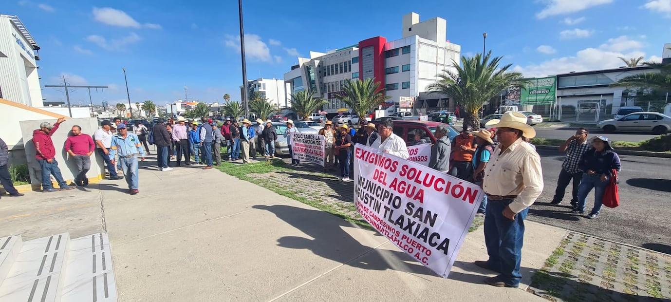 Agricultores de San Agustín Tlaxiaca exigen a Conagua perforación de pozos prometidos | Foto: especial