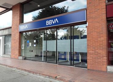 Hay espacio para seguir creciendo el salario mínimo en México: BBVA
