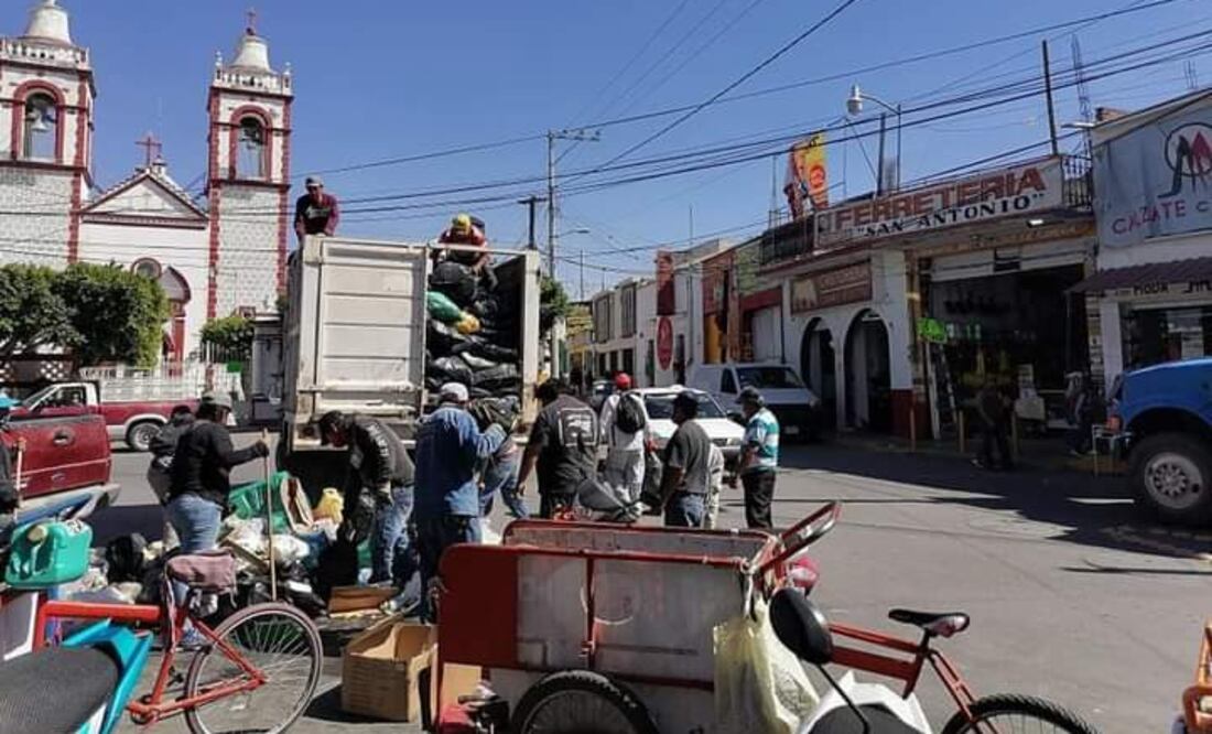 A mediados de septiembre, también fue bloqueada la entrada al relleno; luego de algunos días fue liberado.
