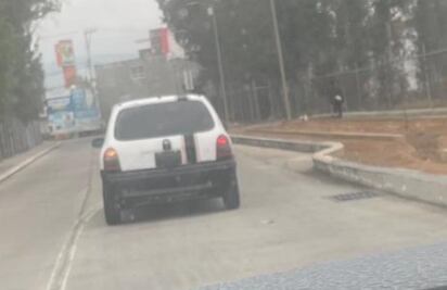 Tras robos, detectan vehículos sospechosos en fraccionamiento Rancho Nuevo en Tulancingo