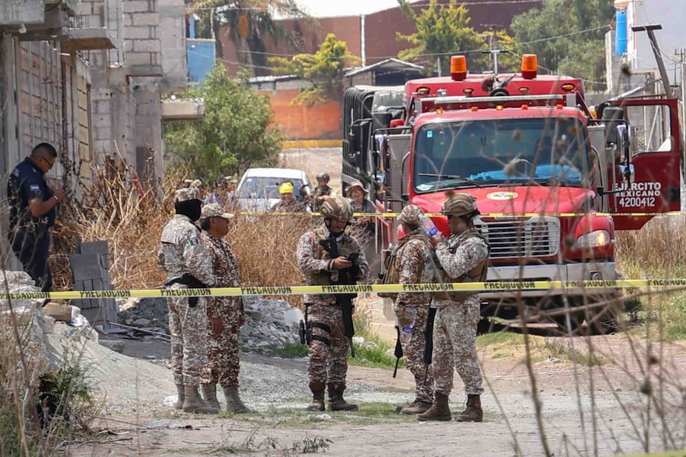 Se registra un túnel de huachicol en el municipio de Acolman, Estado de México. Se busca rescatar a personas que quedaron atrapadas. Foto: Agencia EL UNIVERSAL/Karla Guerrero/ARMM