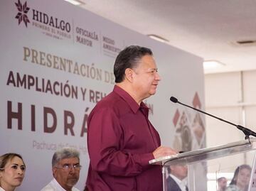 Julio Menchaca pide esforzarse para terminar conflicto en UAEH