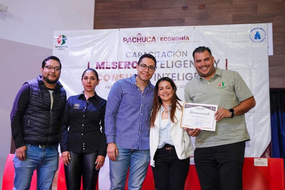 Capacitan a personal de bares y restaurantes en Pachuca para promover consumo responsable y mejorar seguridad | Foto: Lourdes Naranjo