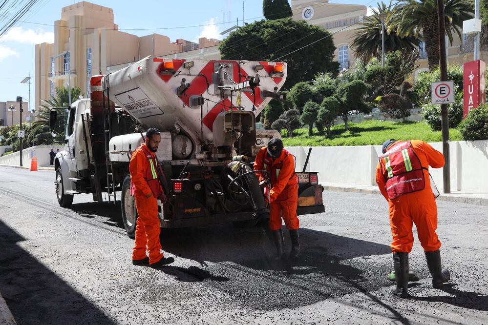 Continúan las acciones de bacheo en la capital de Hidalgo I Foto: H. Ayuntamiento de Pachuca