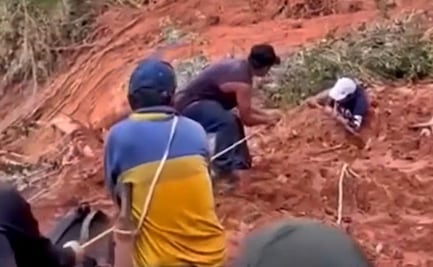 Tras derrumbe por las fuertes lluvias, localizan a hombre semienterrado en la Sierra de Hidalgo