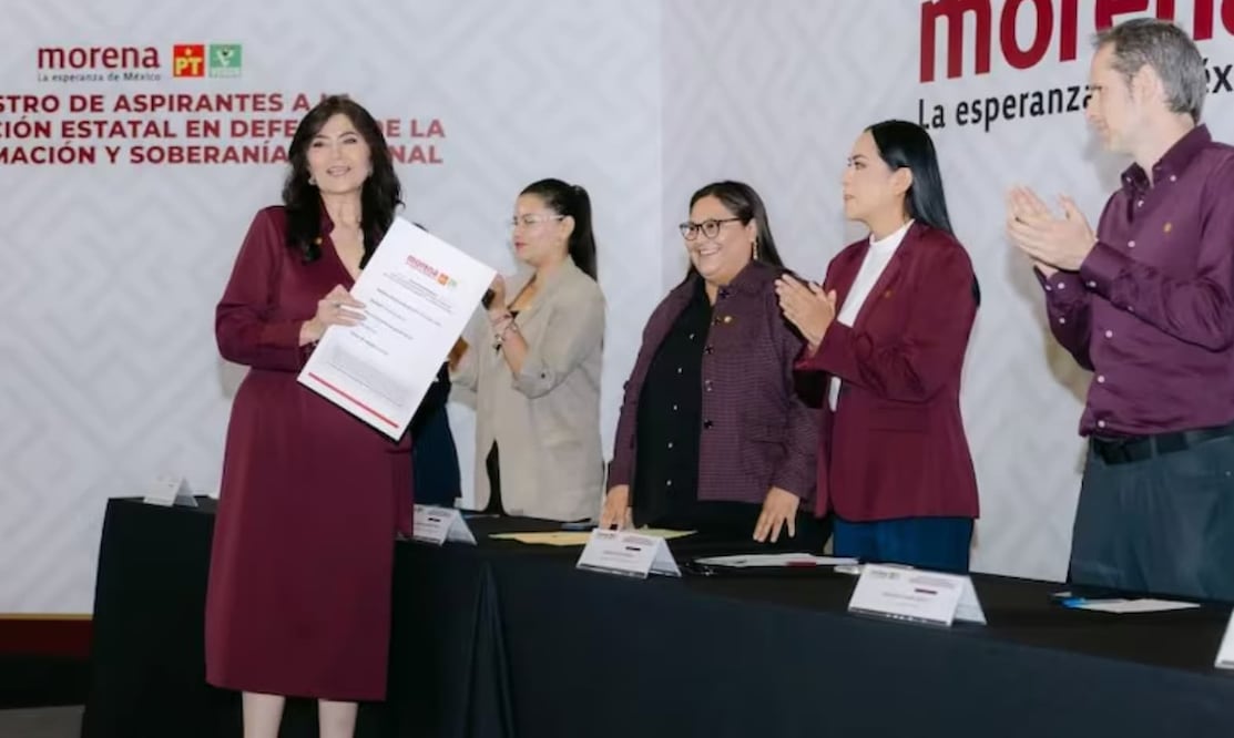 Nora Ruvalcaba Gámez, de Aguascalientes se registró ante la Comisión de Elecciones de Morena. Foto: Especial