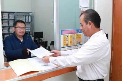 Con poca actividad, aspirantes independientes a alcaldes recaban firmas