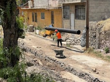Reparan línea de alcantarillado sanitario en Pachuca