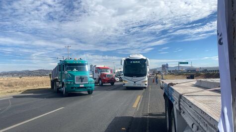 Acuerdan diálogo para mañana entre alcaldía y vecinos inconformes,  por desvío de unidades de carga pesada en San José