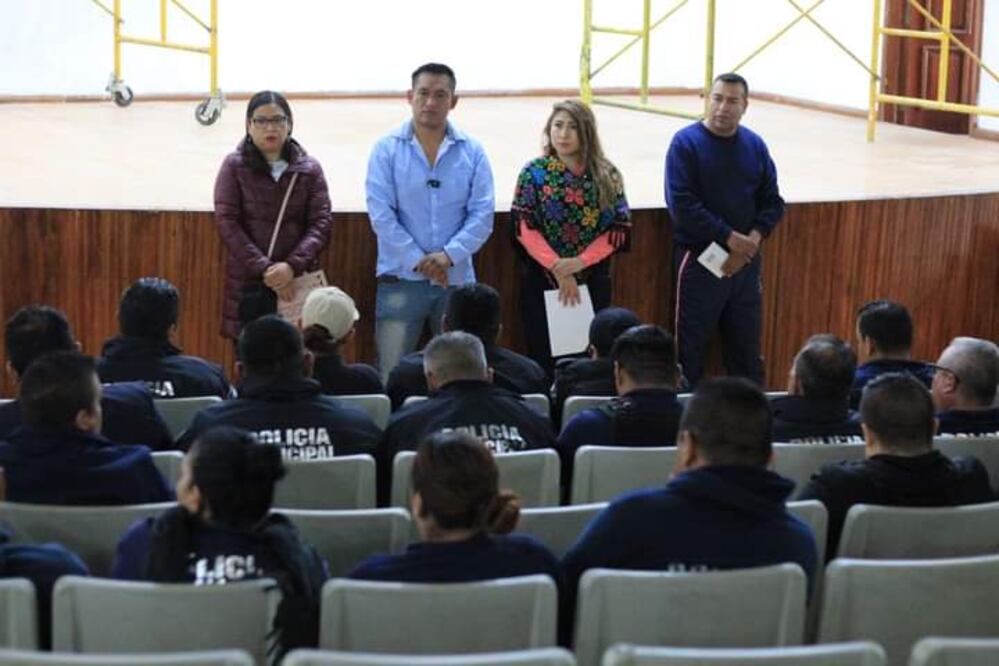 Desde febrero pasado, la presidenta municipal de Ixmiquilpan, Araceli Beltrán Contreras, anunció el incremento del salario de los elementos de seguridad,