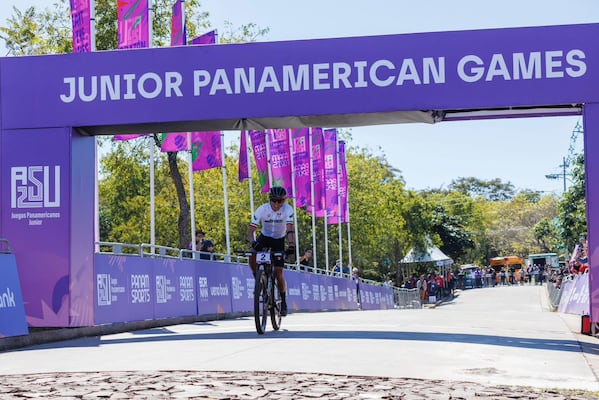 Iván Aguilar obtiene el sexto lugar en el Tropical Challenge y continúa su camino rumbo a los Centroamericanos 