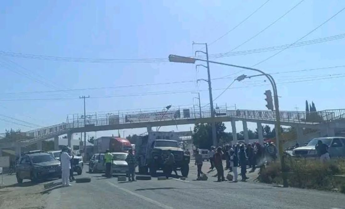 Bloqueo en la Ixmiquilpan–Actopan | Foto: especial