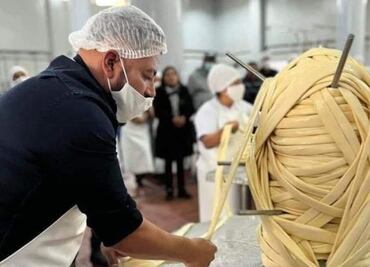 Acatlán va por el récord del queso más grande del mundo