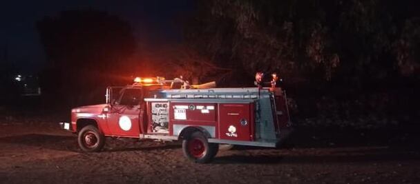 Evacuan a 10 personas en Tepepango por fuga de hidrocarburo en toma clandestina