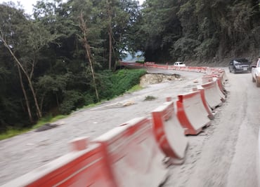 Lluvias dañan tramos carreteros en la Huasteca y Sierra de Hidalgo