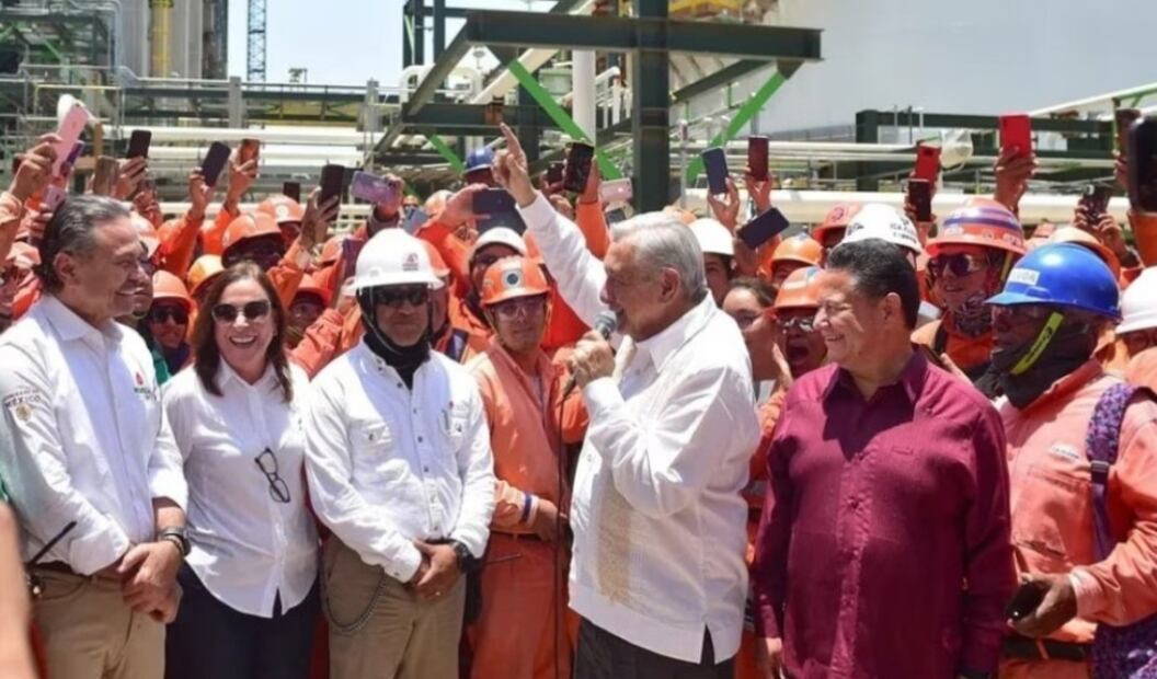 Foto: TW AMLO