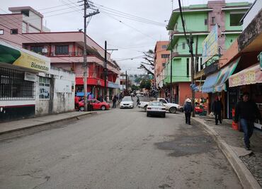 Frente frío 21 congela la actividad comercial en la Huasteca hidalguense