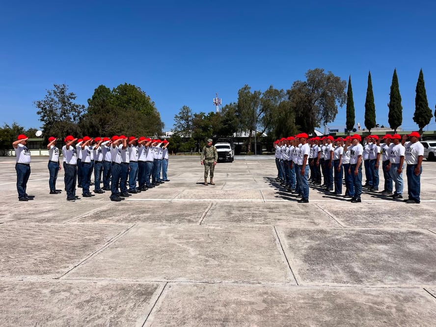283 jóvenes hidalguenses de la zona metropolitana de Pachuca se incorporaron al Servicio Militar Nacional y rindieron protesta en la 18 Zona Militar I Foto: Ricardo Calleja