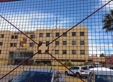 Gobernador Julio Menchaca estable tras desvanecimiento; fue trasladado por vía terrestre