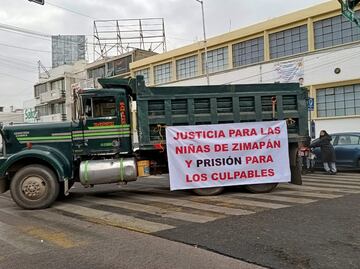 Transportistas bloquean la Zona Metropolitana de Pachuca sin dar declaraciones oficiales
