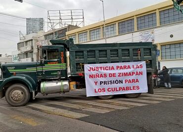 Transportistas bloquean la Zona Metropolitana de Pachuca sin dar declaraciones oficiales
