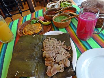 La tradición milenaria detrás de un taco de barbacoa