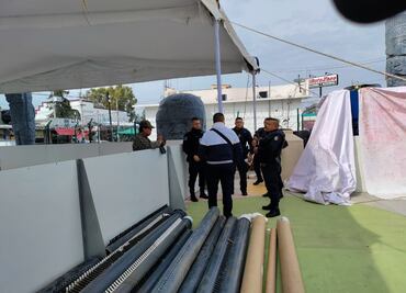 Un grinch quiere frustrar los festejos navideños, robó componentes de la pista de hielo en Tizayuca