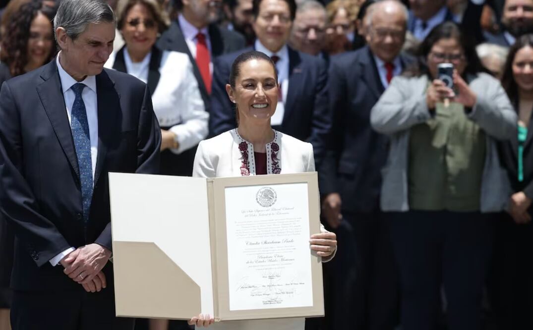 Claudia Sheinbaum tras recibir constancia que la acredita como presidenta electa. Foto: archivo Gabriel Pano/EL UNIVERSAL
