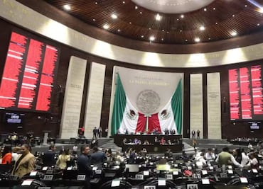 Diputados de Morena aprueban Ley de Telecomunicaciones; condiciona servicio de telefonía e internet a la CURP