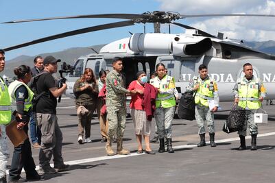 Trasladan por vía aérea a personas lesionadas tras lluvias en Hidalgo