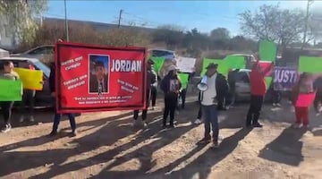 Vecinos de Tlalminulpa exigen justicia en Tula por muerte de joven atropellado