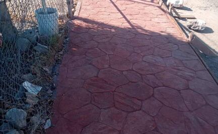 Retiran comercio informal en banquetas de barrio San Antonio, Ixmiquilpan