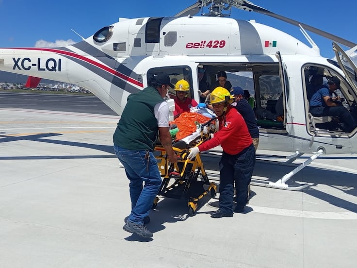 Bebé de Atlapexco es trasladado en helicóptero a Pachuca por neumonía