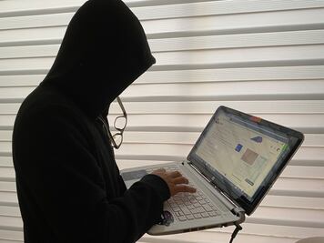 Se protege con amparo representante de empresa usada para desviar recursos de SEPH