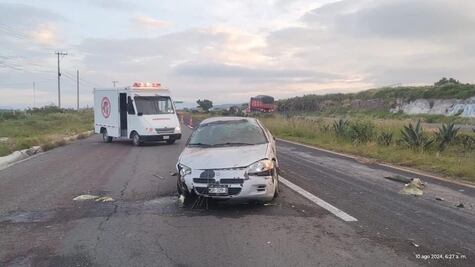 Carambola deja al menos dos heridos en la Pachuca-Sahagún
