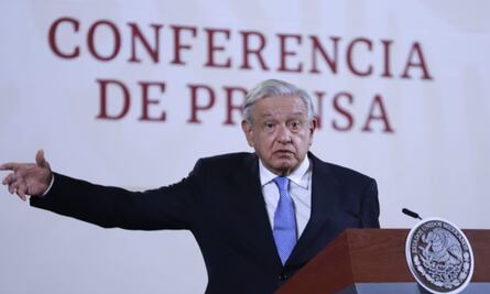 Caso Ayotzinapa amerita una investigación a fondo: AMLO